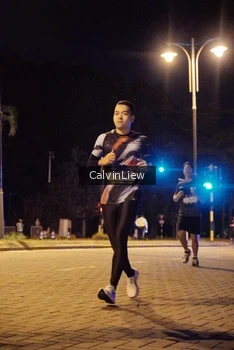 Runner Photo 1918529