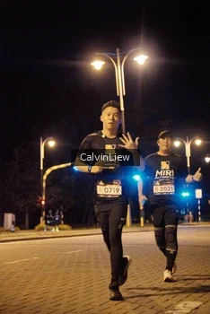 Runner Photo 1918542