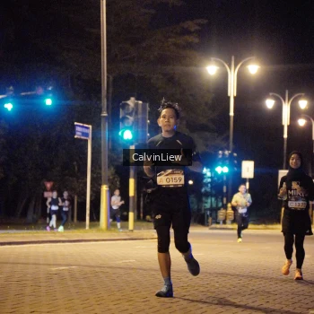 Runner Photo 1919735