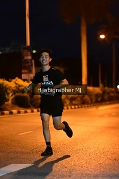 Runner Photo 1920456