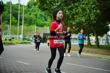 Runner Photo 1920470