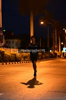 Runner Photo 1920663