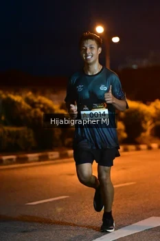 Runner Photo 1920683