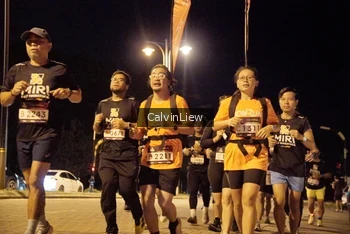 Runner Photo 1920807