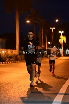 Runner Photo 1920848