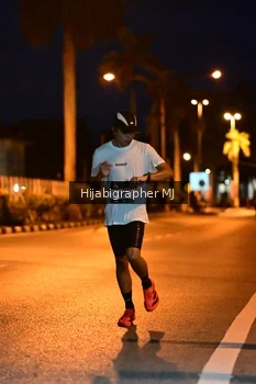 Runner Photo 1920893