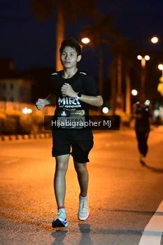 Runner Photo 1921085