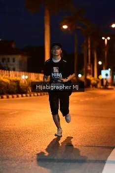 Runner Photo 1921114