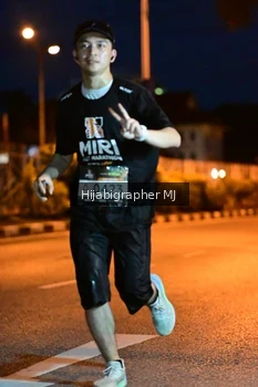 Runner Photo 1921141