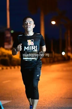 Runner Photo 1921204