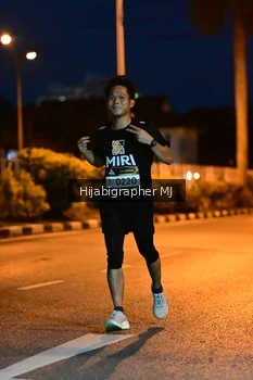 Runner Photo 1921253