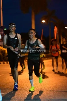 Runner Photo 1921331