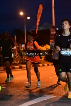 Runner Photo 1921363