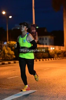 Runner Photo 1921396