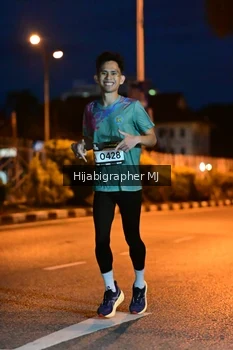 Runner Photo 1921433