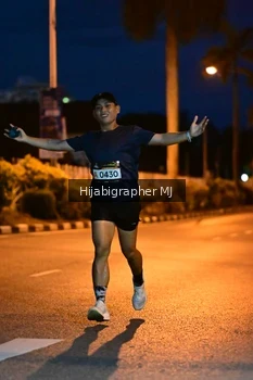 Runner Photo 1921534