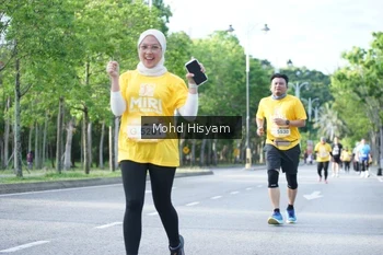 Runner Photo 1921609