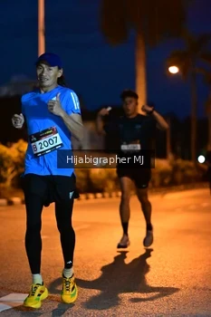 Runner Photo 1921616