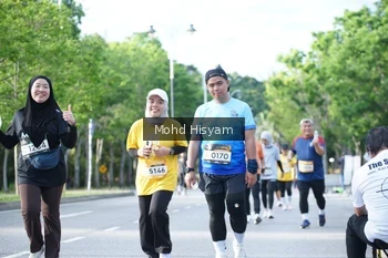 Runner Photo 1921645