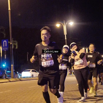Runner Photo 1921659