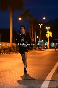 Runner Photo 1921700