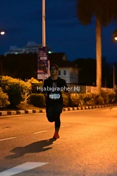 Runner Photo 1921805