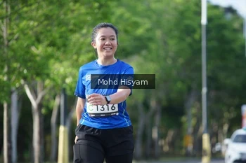 Runner Photo 1921833