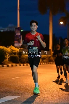 Runner Photo 1921840