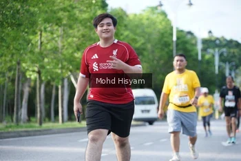 Runner Photo 1921993