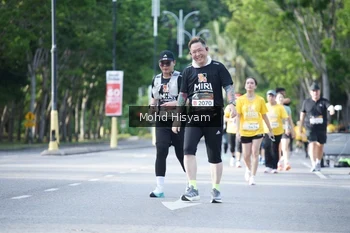 Runner Photo 1922144