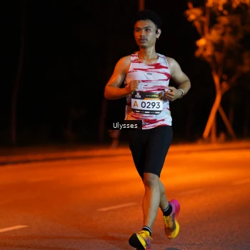Runner Photo 1922810