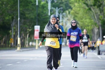 Runner Photo 1922877