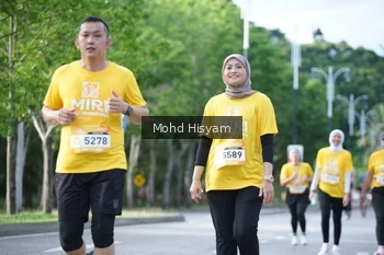 Runner Photo 1922985