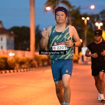 Runner Photo 1923830