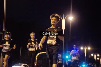 Runner Photo 1923877