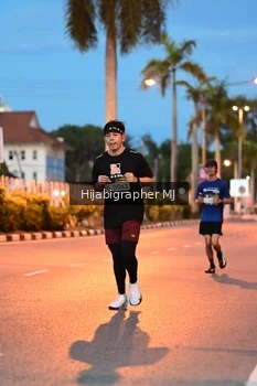 Runner Photo 1924539