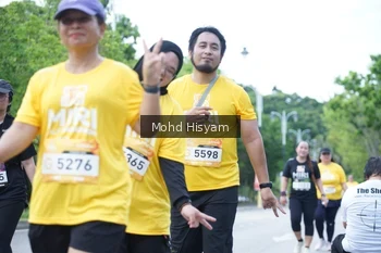Runner Photo 1924694