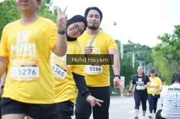Runner Photo 1924695