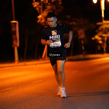 Runner Photo 1924722