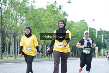 Runner Photo 1924755
