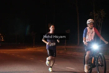 Runner Photo 1924809