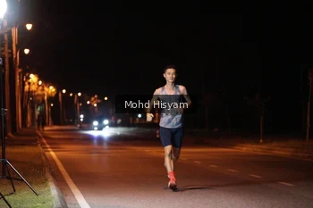 Runner Photo 1924828