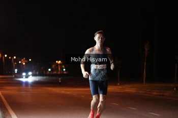 Runner Photo 1924834