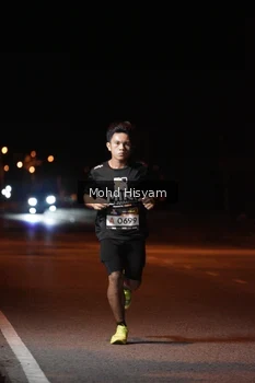 Runner Photo 1924889