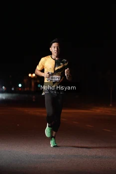 Runner Photo 1924894