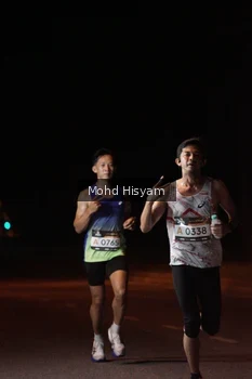 Runner Photo 1924911