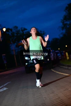 Runner Photo 1925294