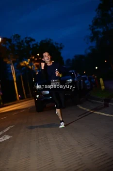 Runner Photo 1925398