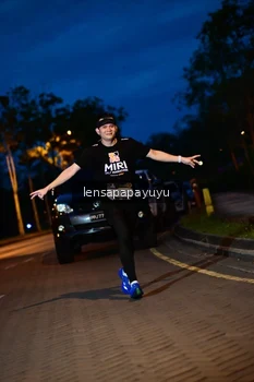 Runner Photo 1925737