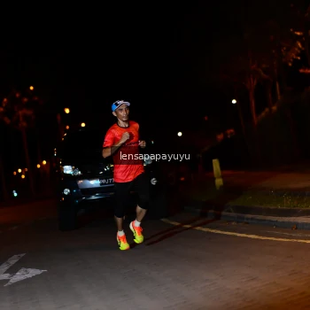 Runner Photo 1925939